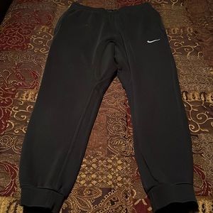 Nike Sportswear Loose Fit Joggers